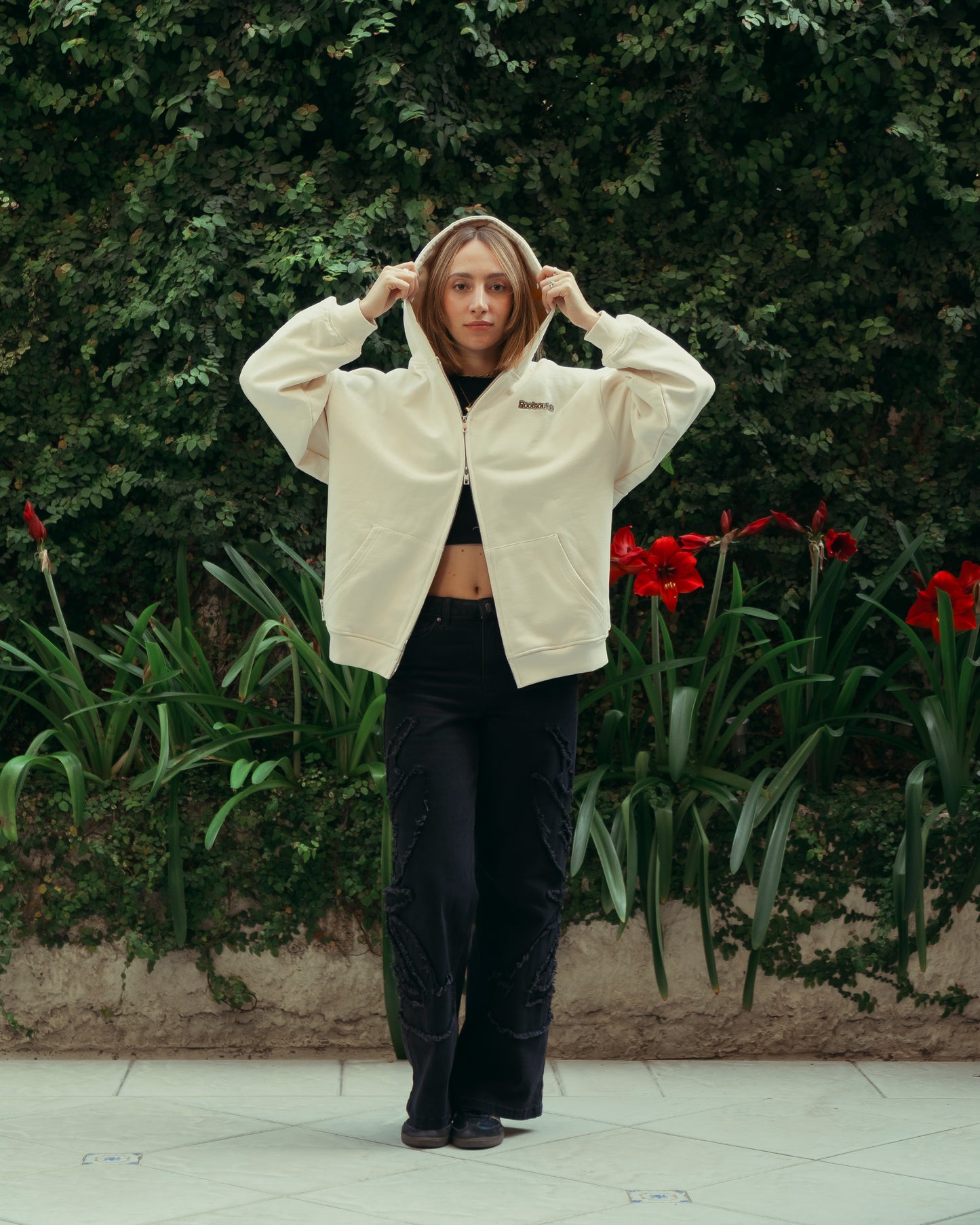 Cream Zipper Rootsouth Est