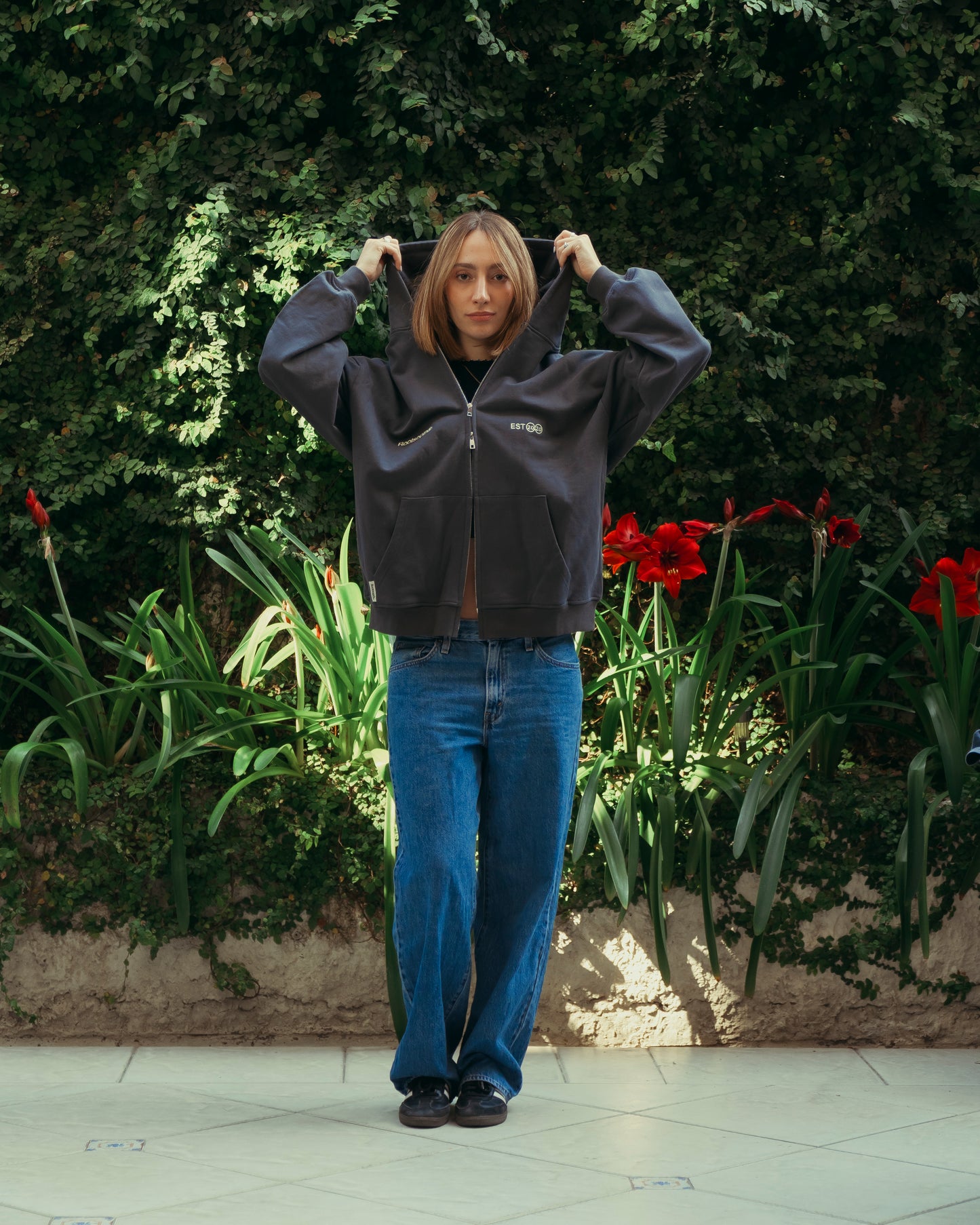 Steel / Zipper Mountain