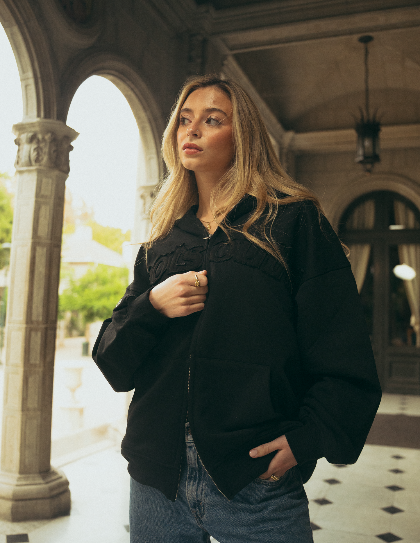 Black Zipper Layers