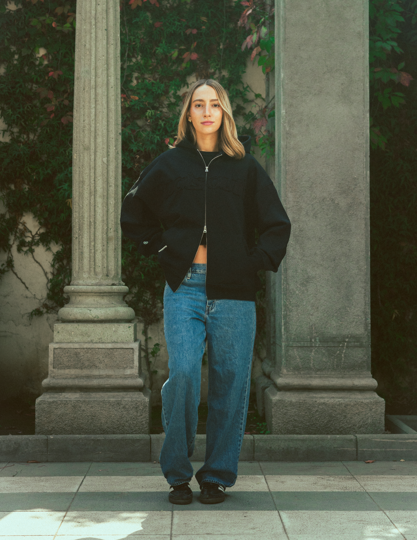 Black Zipper Layers