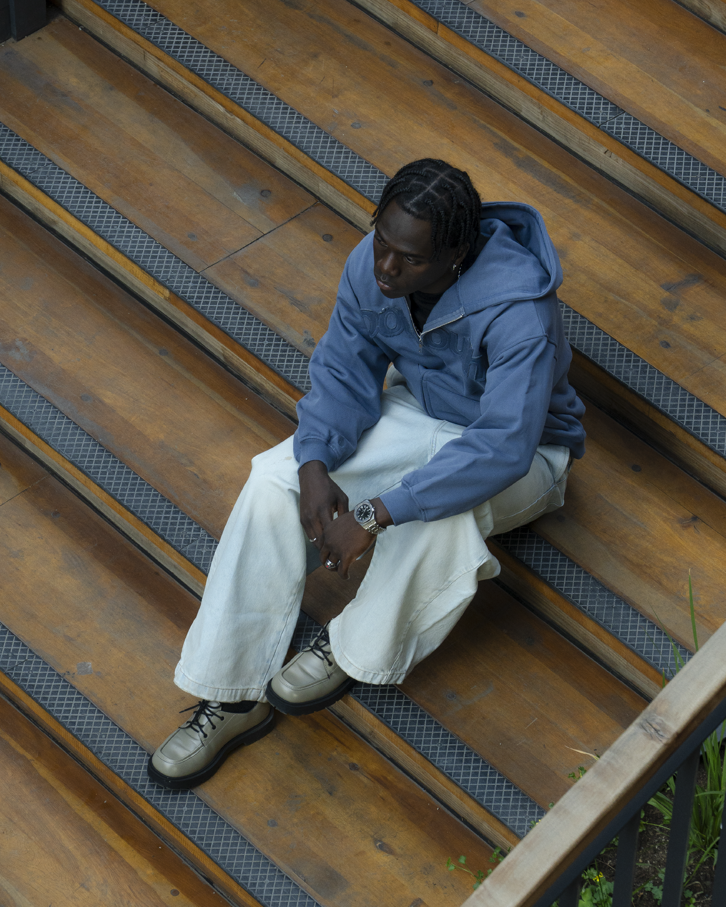 Navy Blue / Zipper Layers